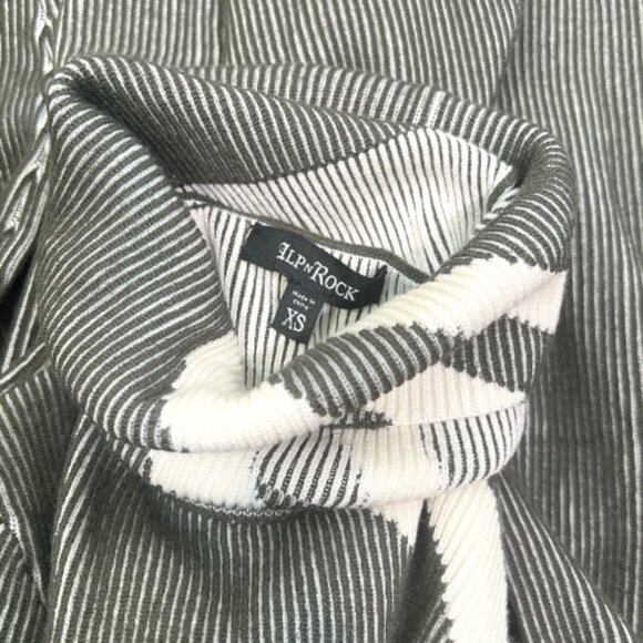 Alp n Rock Indra Turtleneck Sweater Size XS Pre-Loved - Picture 4 of 4